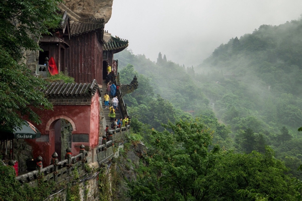 湖北省十大名山排行榜，湖北省十大名山有哪些