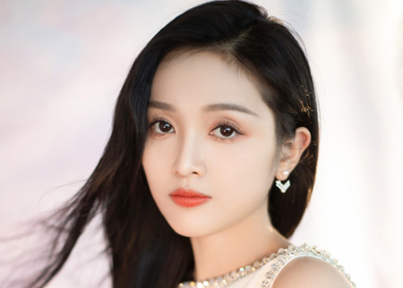 簡(jiǎn)單好聽(tīng)的四個(gè)字微信名